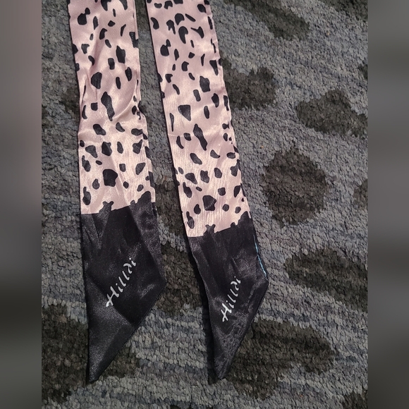 Purse Handle Scarves - Picture 4 of 6